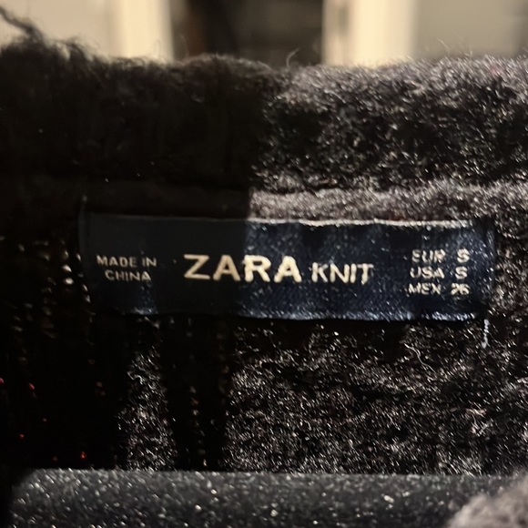 Zara Knit Sweater - Picture 2 of 4